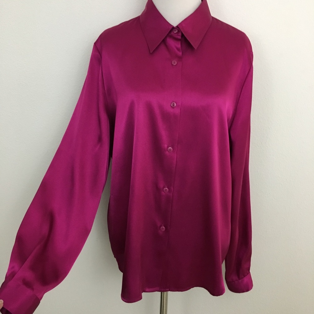 Liz Baker Fuchsia Satin Button-Up Blouse - Picture 4 of 8